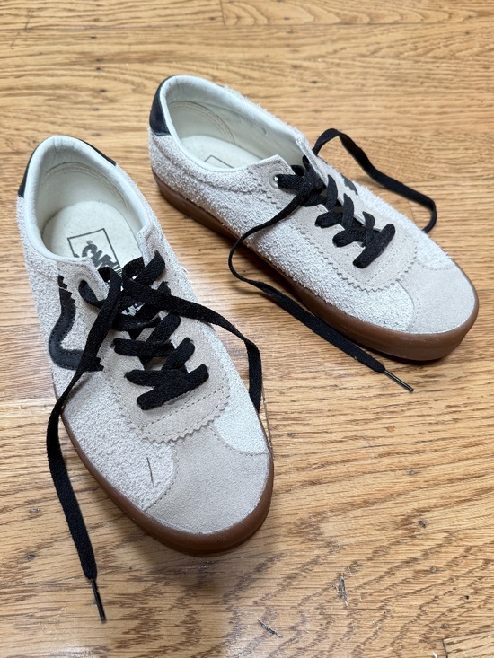 Vans Shoes - Womens Vans Low Sport Sneaker Size 7